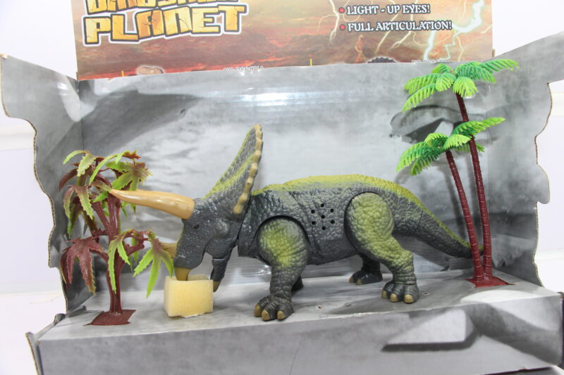 DINOSAUR SET PVC