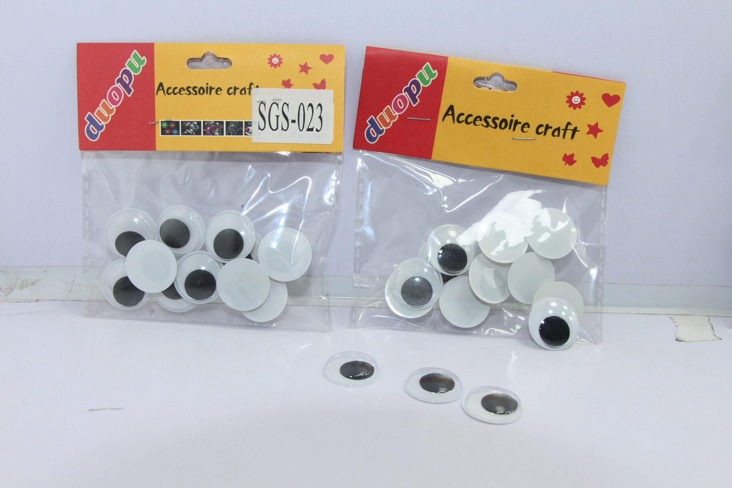 20MM WHITE BLACK EYE