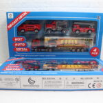 DIE CAST FIRE FIGHTER CAR 8532C..