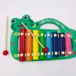 Portable Animal Music Frog Xylophone — 8-Note Rainbow Musical Toy with Carry Handle & Labeled Musical Notes (G A B C D E F G) | Ages 3+